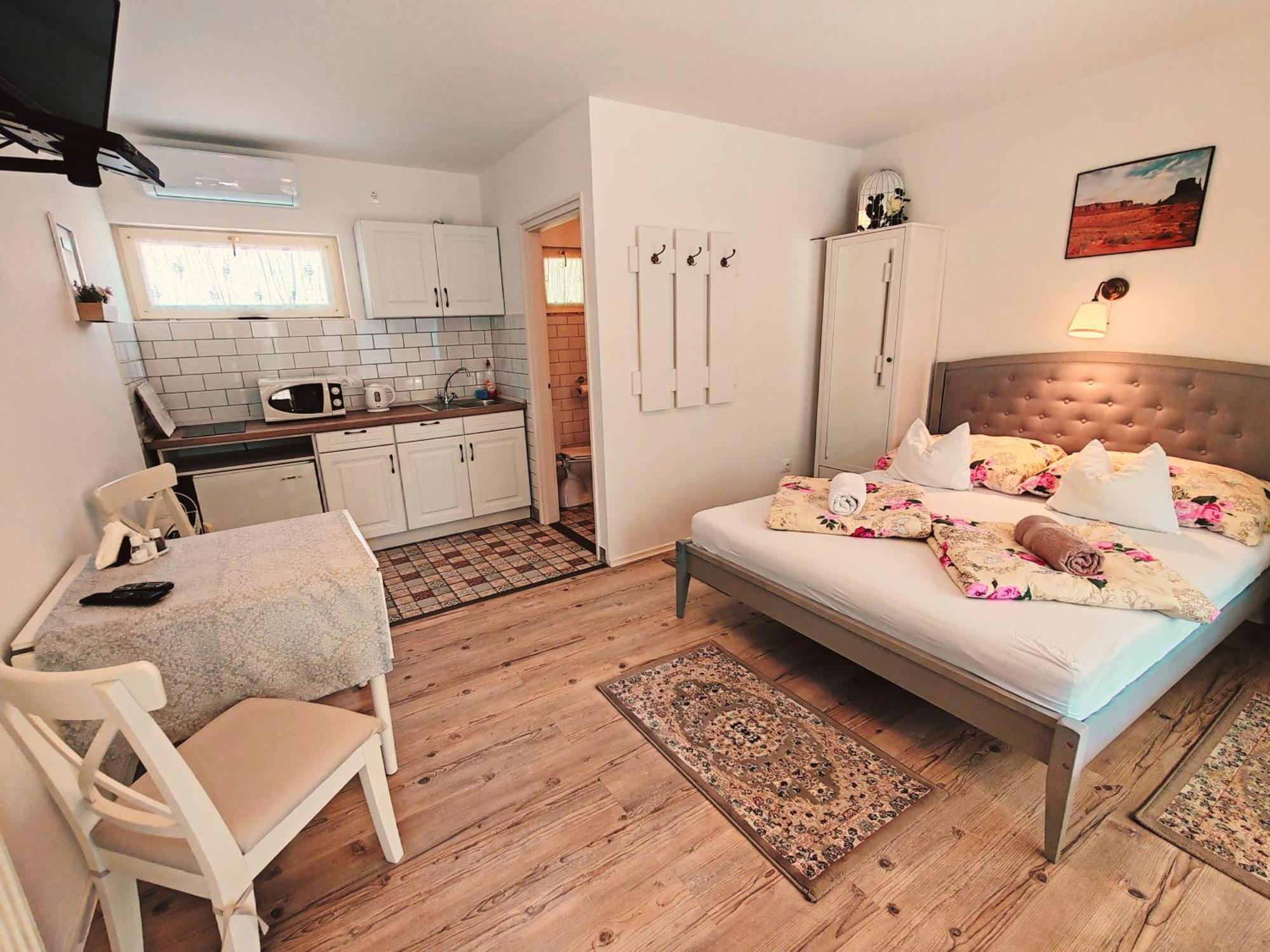 Elisoria Apartments Cserszegtomaj Bagian luar foto