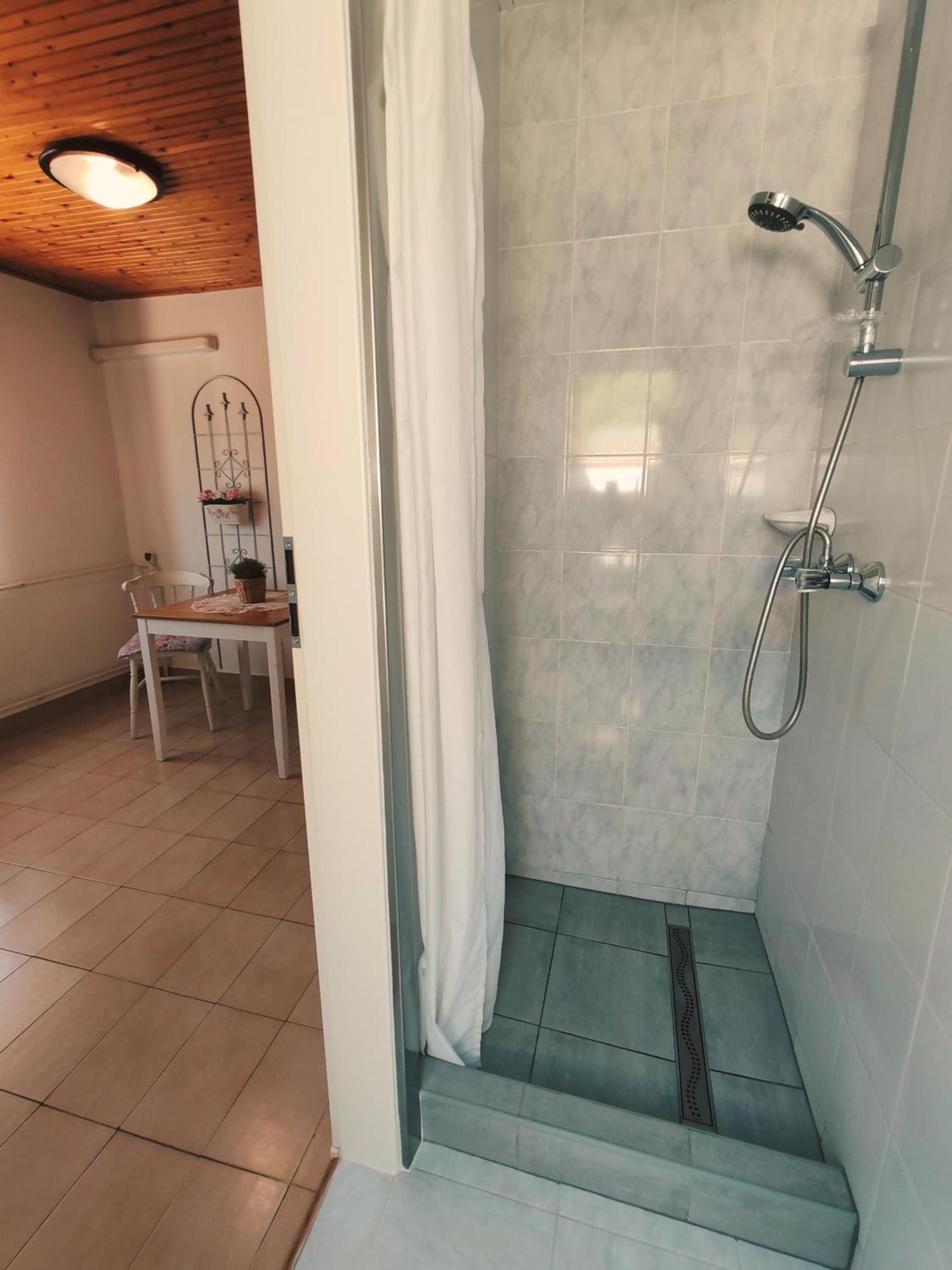 Elisoria Apartments Cserszegtomaj Bagian luar foto