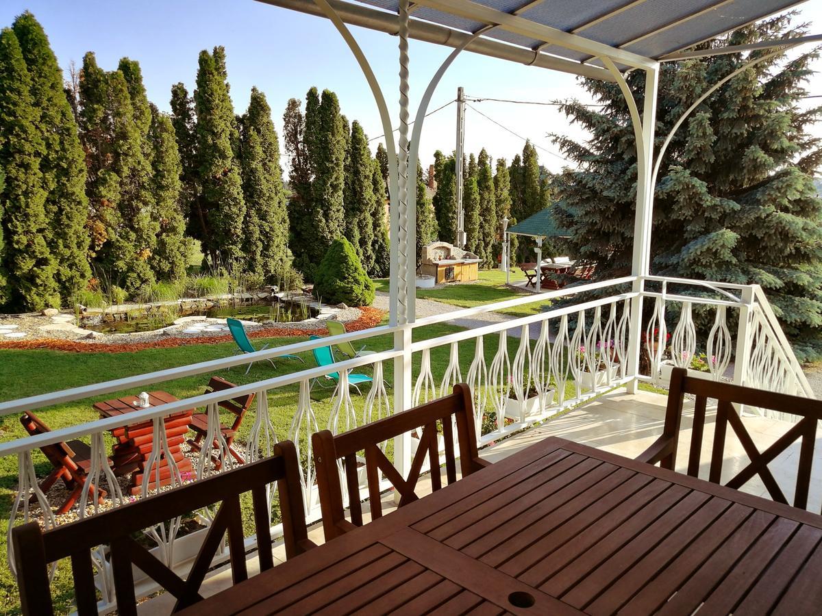 Elisoria Apartments Cserszegtomaj Bagian luar foto